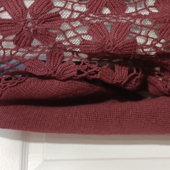 OBR crochet front ramie sweater - Picture 7 of 12